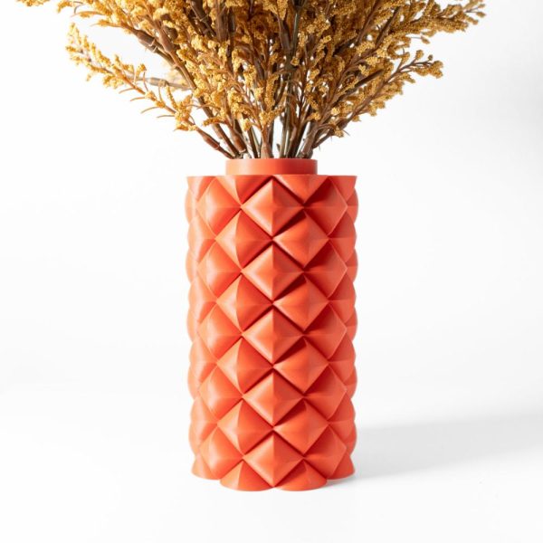 Pineapple-like Minimalist Vase for Home Interiors - Kani Vase