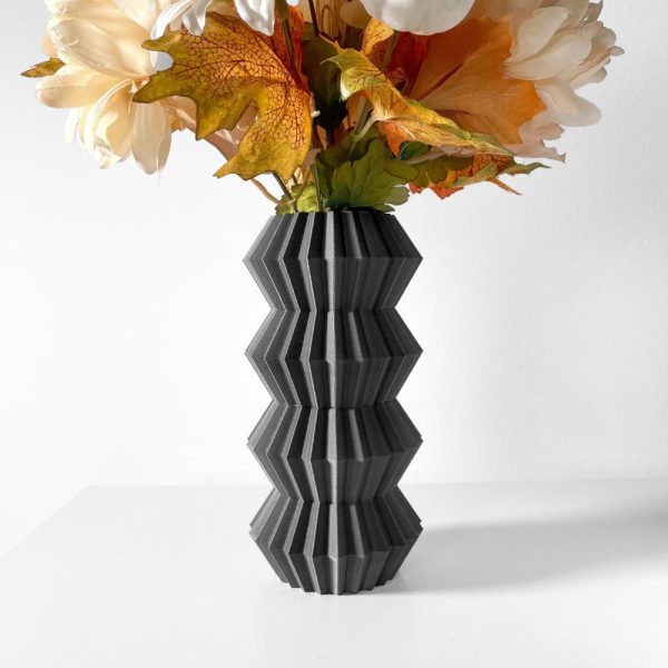 Elegant Flower Vase for Living Room Decor - Juno Vase