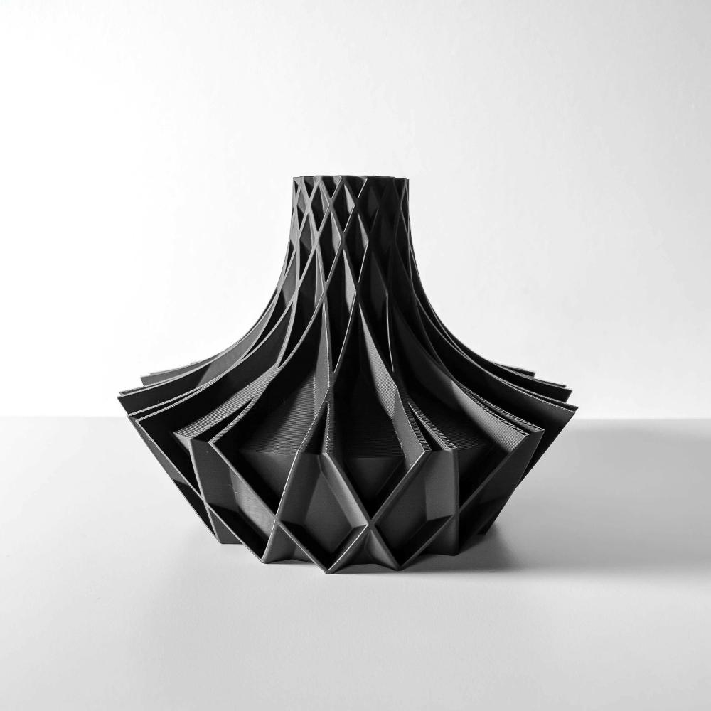 Elegant Accent Vase for Home Decoration - Arkan Short Vase - Image 2