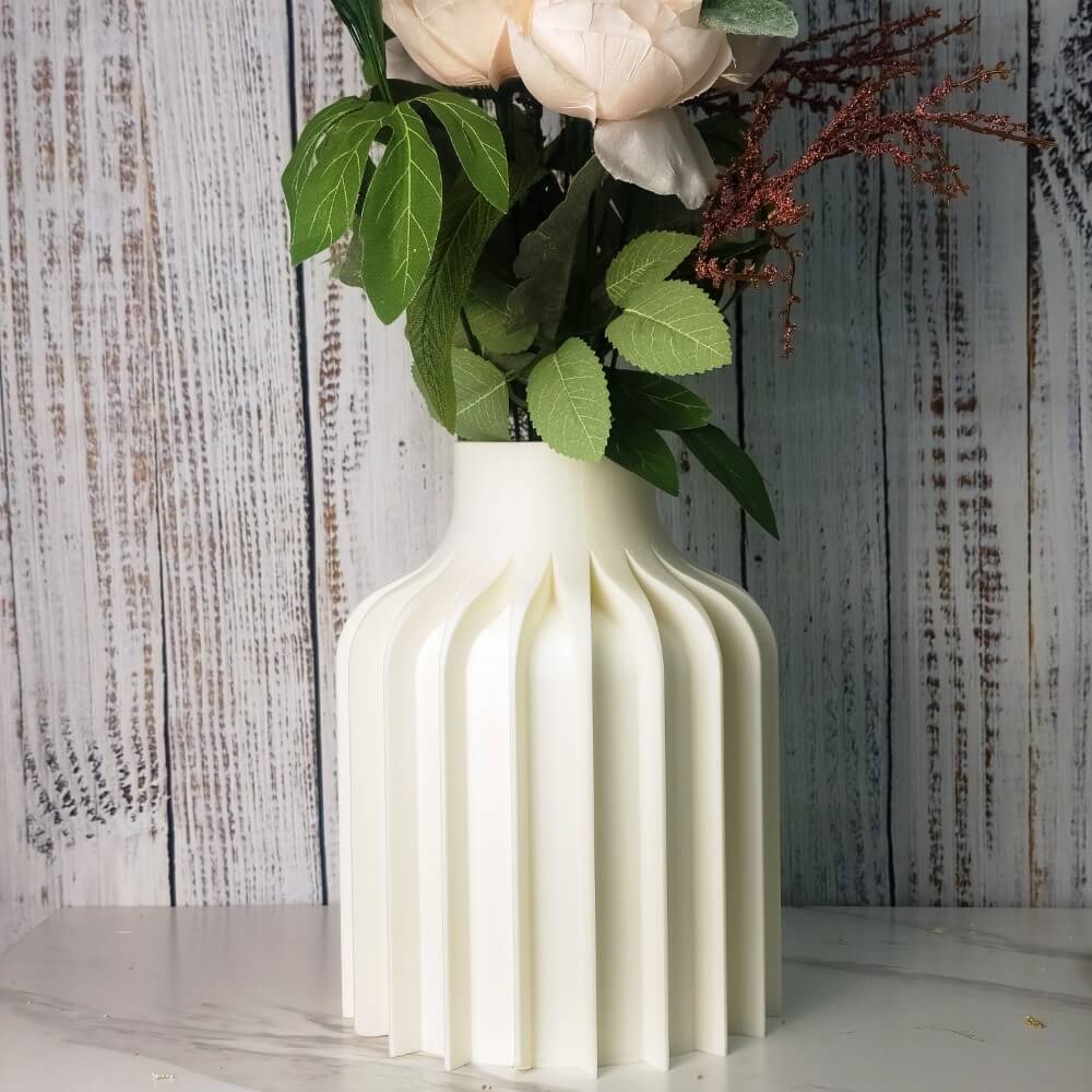 Decorative Vase for Modern Living Spaces - Kinsu Short Vase - Image 10