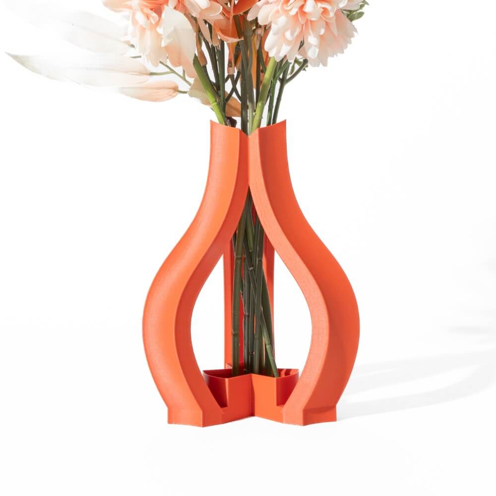Meticulously Crafted Modern Vase – Triso Vase