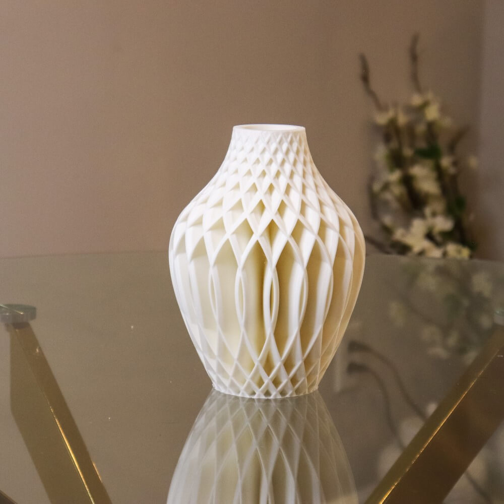 Stunning Modern Vase with Artistic Ingenuity – Vika Vase - Image 5