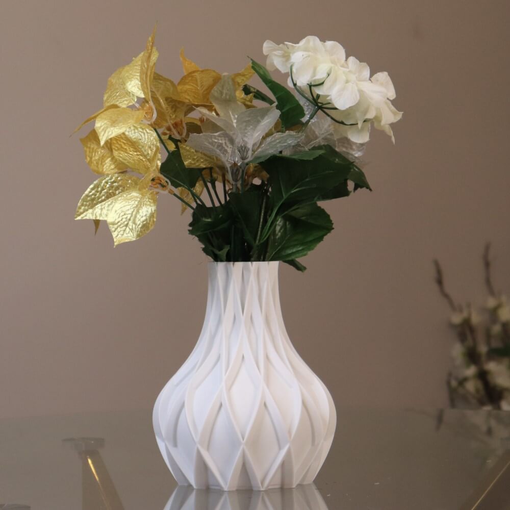 Artistic Flower Vase for Interior Design, Avio Vase